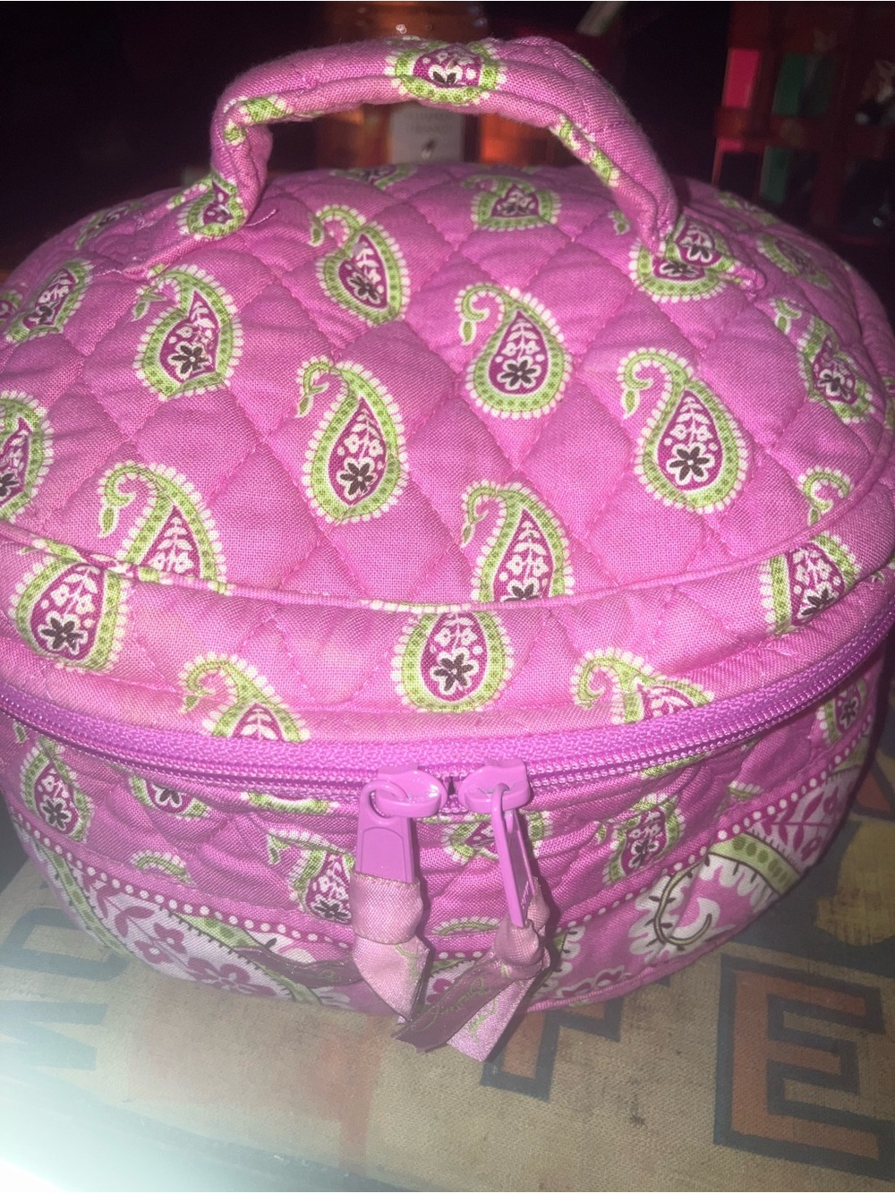 Vera Bradley round cosmetic Bermuda Pink